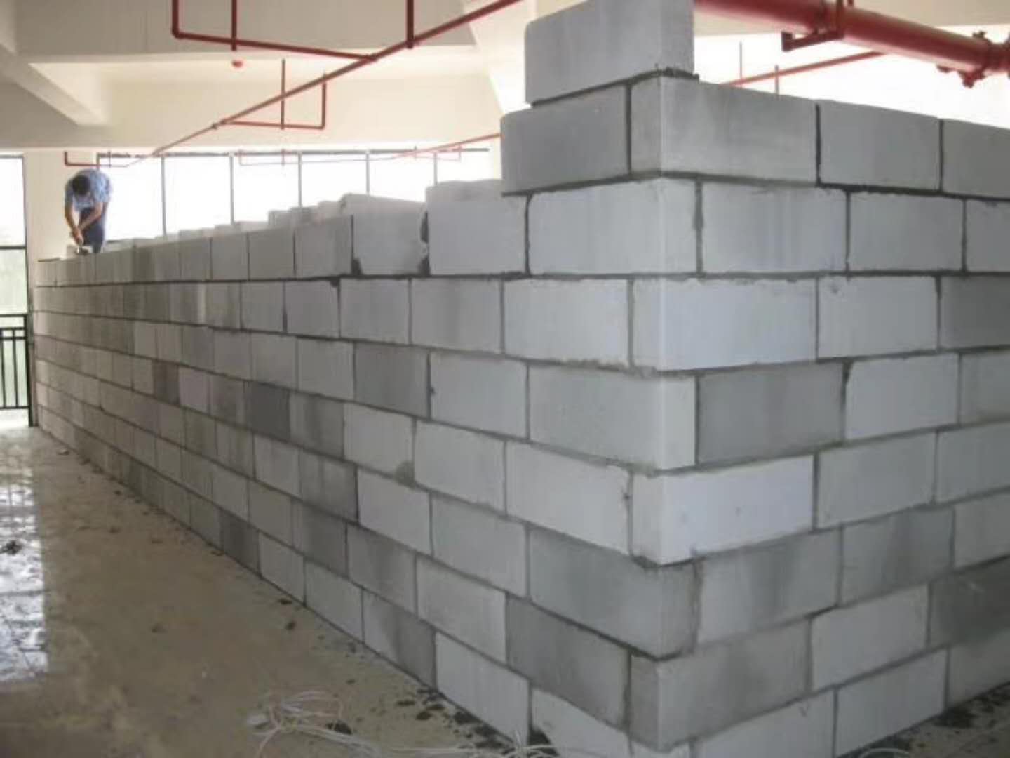 宁海蒸压加气混凝土砌块承重墙静力和抗震性能的研究